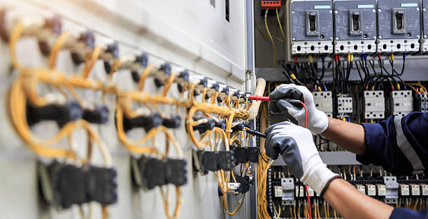 Professional Electrician technician working in Shelton, WA